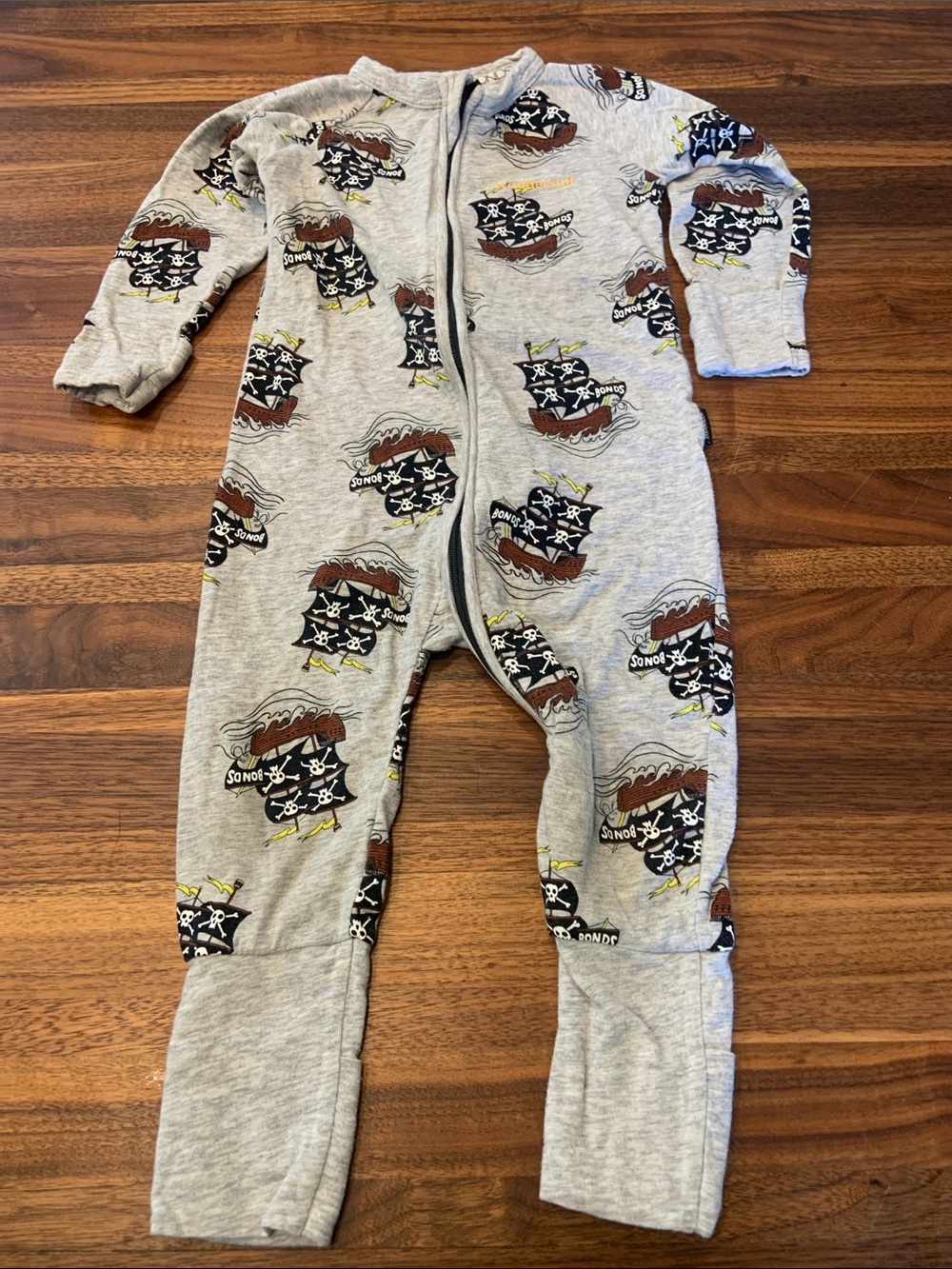 Bonds Baby Zip Wondersuit - Pirate Ship 6-12M - Like New